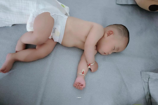 丽江为什么孕妇脚长湿疹